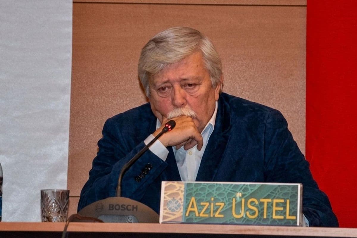 Türk medya dünyasının tanınmış isimlerinden gazeteci ve televizyoncu Aziz Üstel
