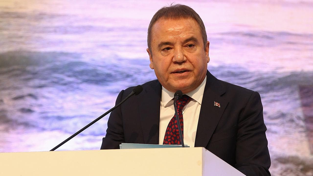 Muhittin Böcek'ten Ekrem İmamoğlu'na '15 Milyon Avro Destek' İddiası