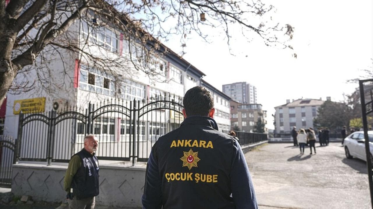 Okullarda Güvenlik Artıyor: 7 Basamaklı Yeni Model Hayata Geçiyor
