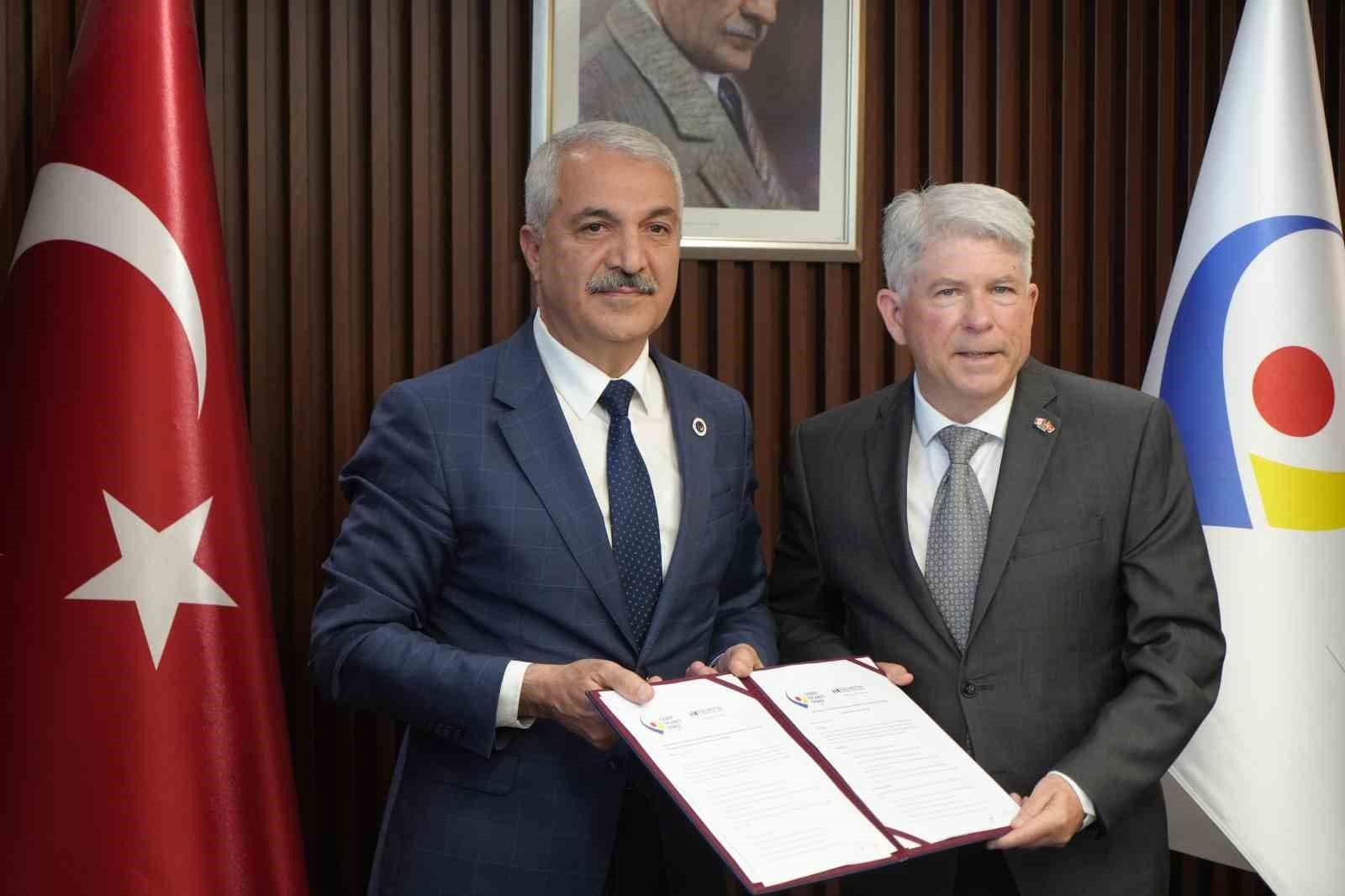 Gebze Ticaret Odası'ndan Kanada'ya Kıtalararası Ticaret Köprüsü