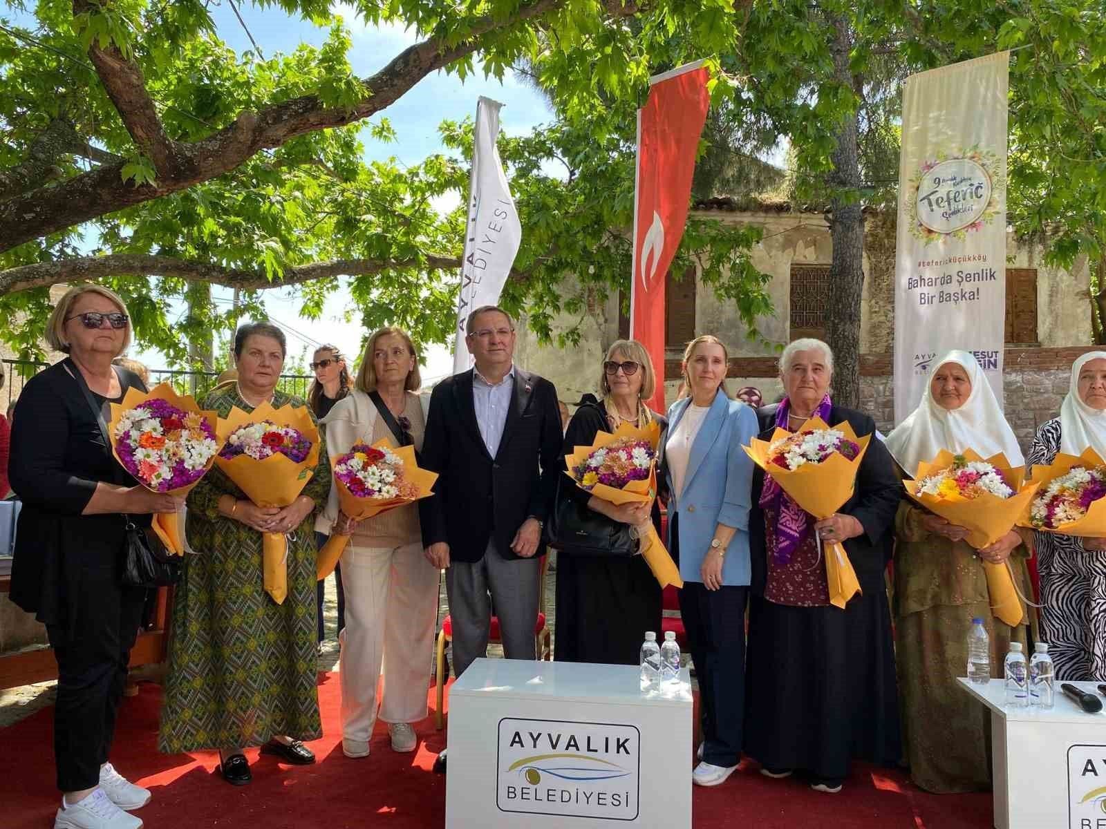 Srebrenitsa Anneleri, Ayvalık'ta Katliamın Acılarını Anneler Günü'nde Paylaştı