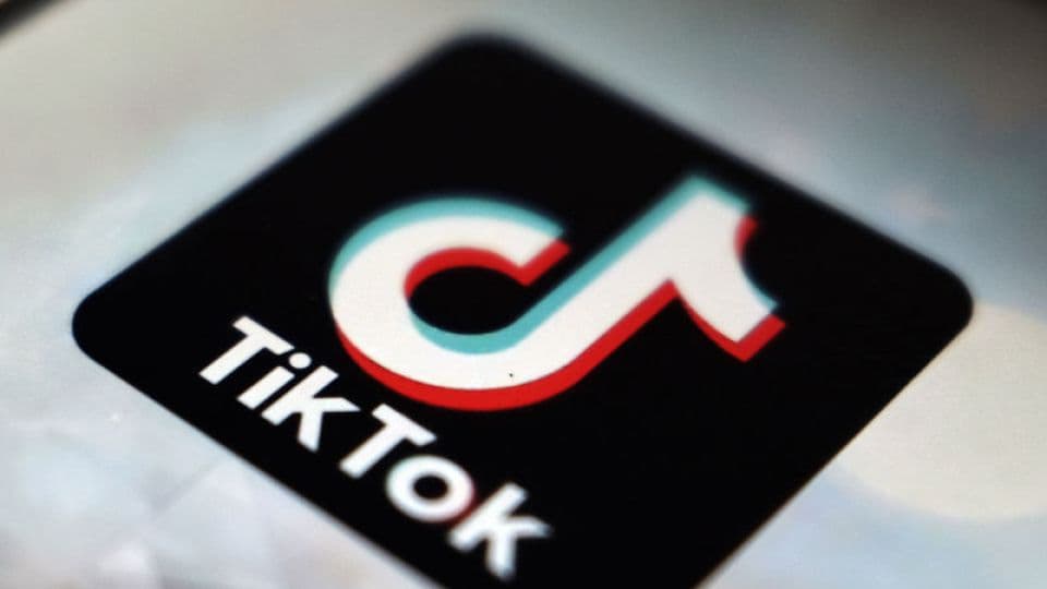 TikTok logosu, finansal dolandırıcılık şikayeti