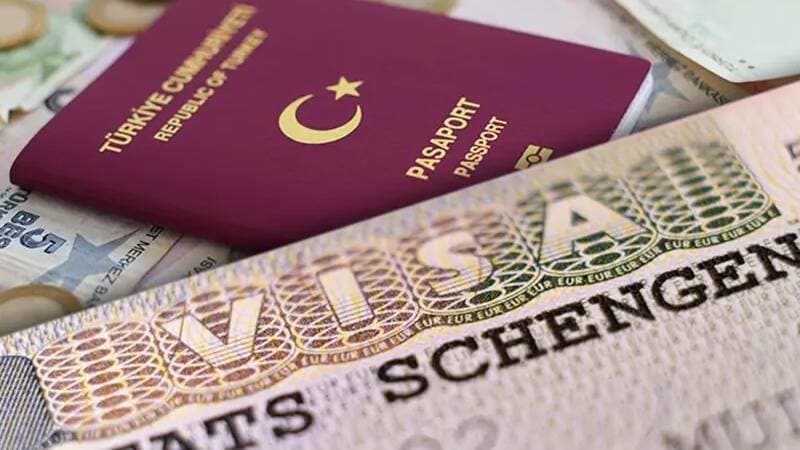 Schengen Vizesi Randevu Krizi Derinleşiyor: Botlar ve Karaborsa Fiyatları Tepki Çekiyor
