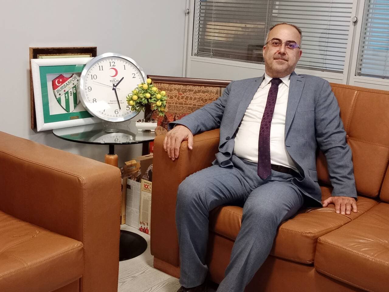 CHP Bursa İl Başkanı Turgut Özkan Göreve Başladı: İlk Mesajları Birlik ve Hukuk Vurgusu Oldu