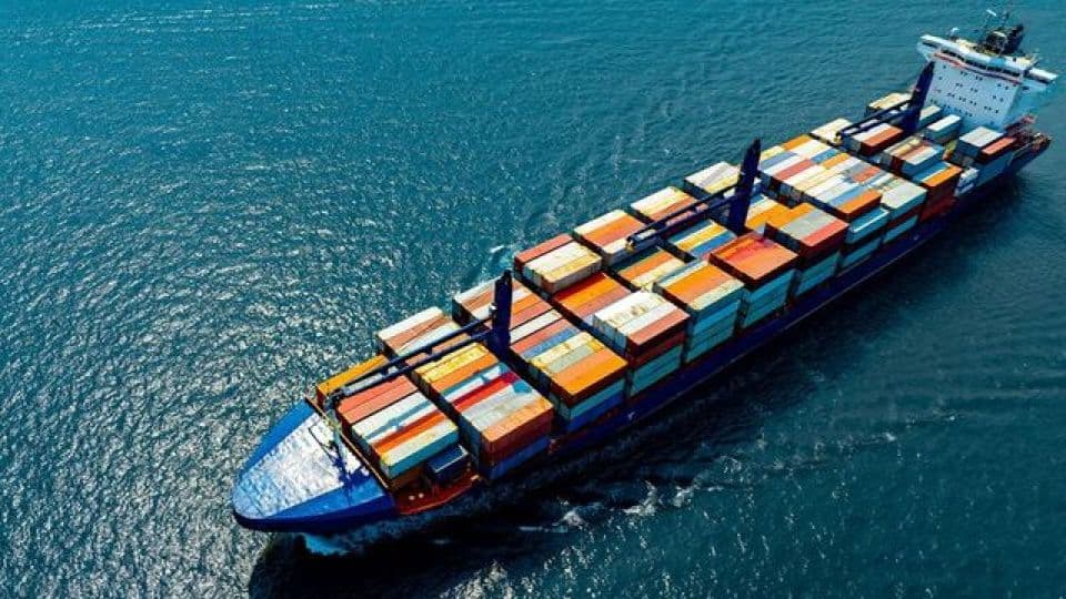 Ticaret Bakanlığı Açıkladı: İhracat ve İthalat Beklentilerinde Düşüş