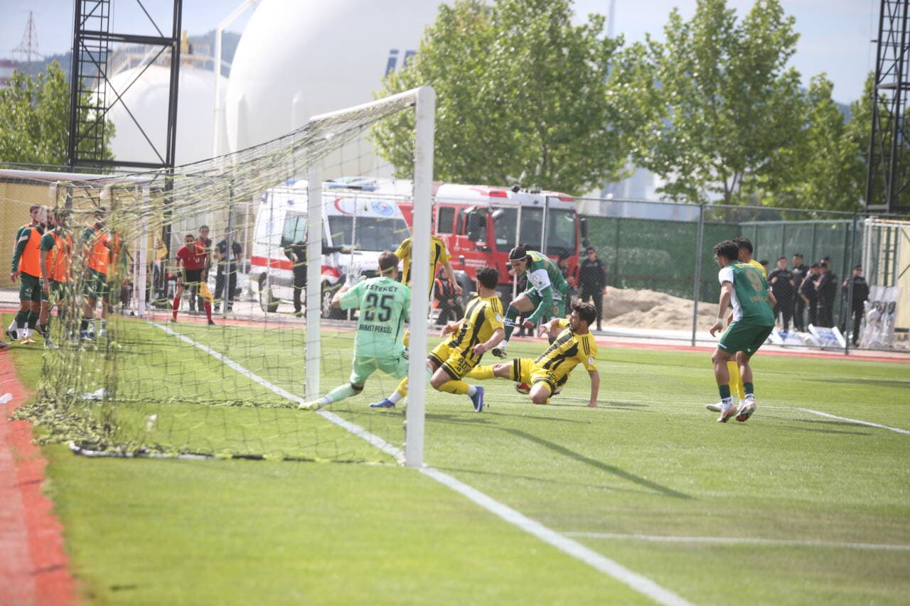Bursaspor Maçı Sonrası Aliağa Futbol'da Teknik Direktör Ayrılığı