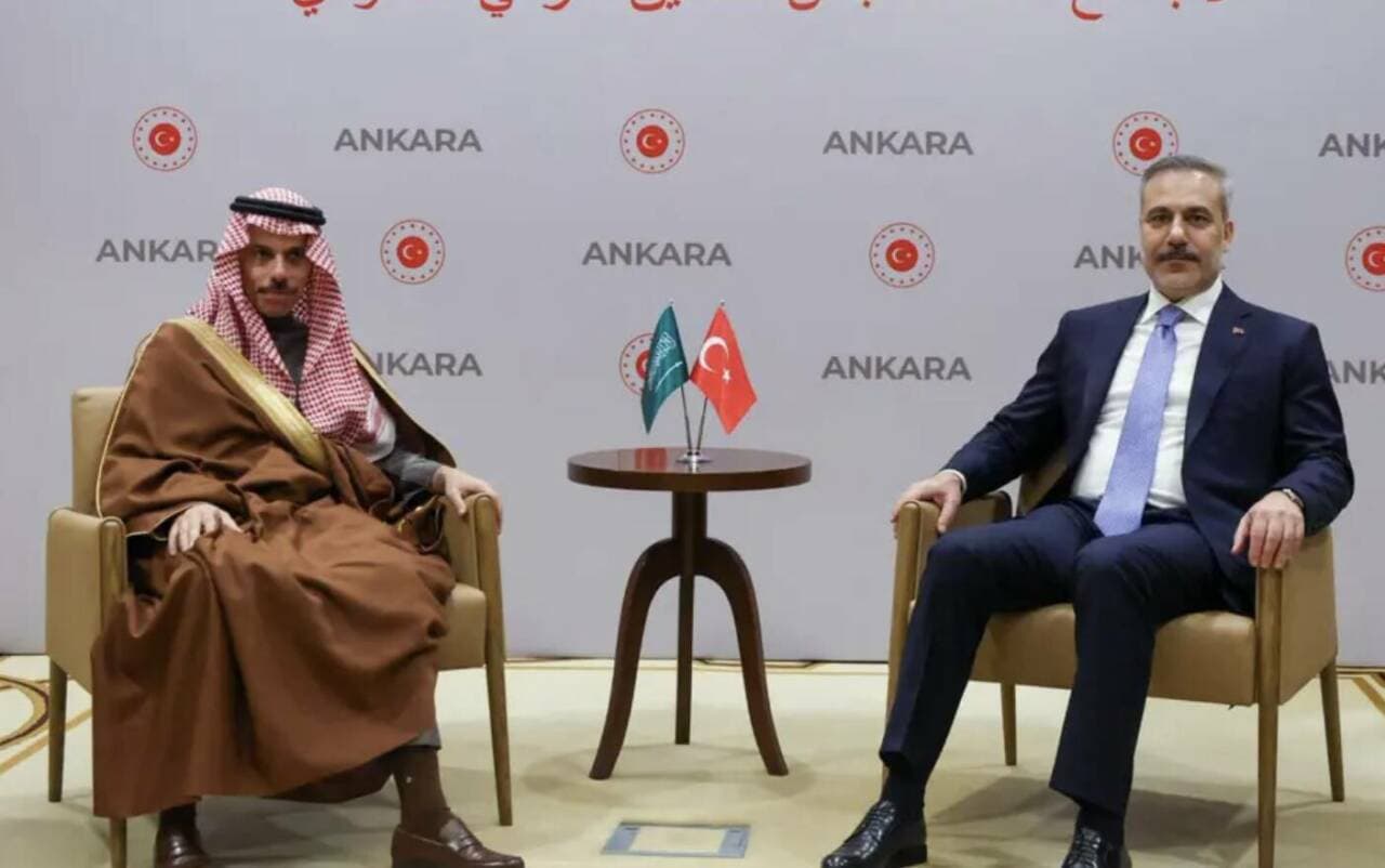 Türkiye ve Suudi Arabistan'dan Diplomatik Pasaportlara Vize Muafiyeti Anlaşması