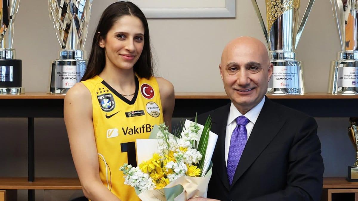 VakıfBank, Derya Cebecioğlu ile yollarını ayırdı