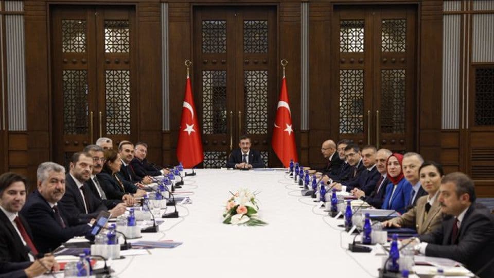 EKK Toplantısı Sonuçlandı: Yeni Ekonomik Tedbirler ve Yatırım Hamlesi