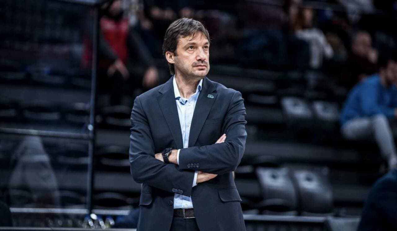 Tofaş Spor Kulübü'nde Ayrılık: Murat Hüseyin Yılmaz Veda Etti