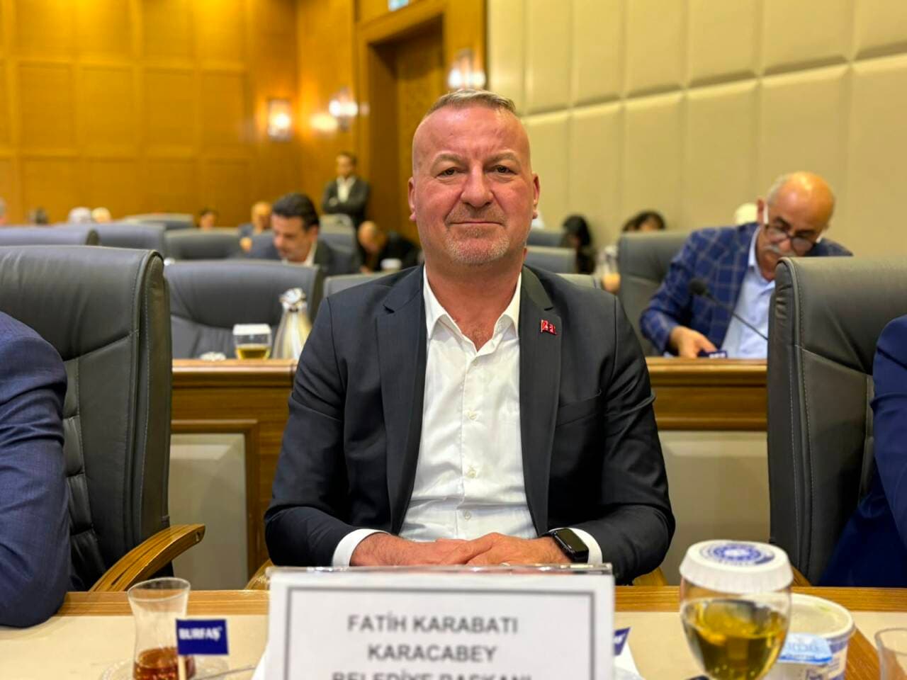 Başkan Karabatı Açıkladı: Karacabey Sahillerinde Yeni Düzenleme, Belediyeye 1 Milyon Lira Gelir