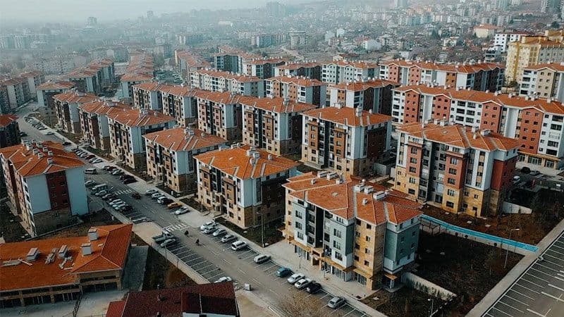 Bursa'da Kentsel Dönüşüm İçin 'Yarısı Bizden' Uygulaması Gündemde