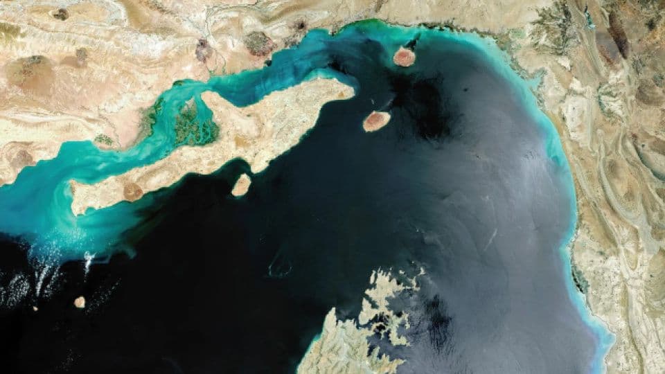 Hürmüz Boğazı'nda Yeni Düzenleme: Geçiş Koridoru Daraltıldı, Güney Hattı Kapatıldı