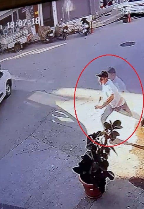 Bursa Mustafakemalpaşa'da Silahlı Kavga Kamerada: O Anlar Görüntülendi
