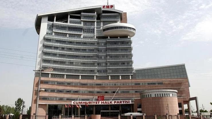 CHP'nin 38. Olağan Kurultayı'nda Yeni Gelişme: Tüm Delegeler Hakkında Savcılık İncelemesi Başlatıldı