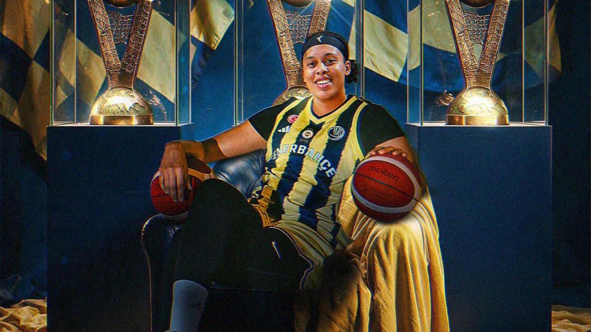 Fenerbahçe Kadın Basketbol Takımı, 20 Yaşındaki Fransız Nell Angloma ile Anlaştı