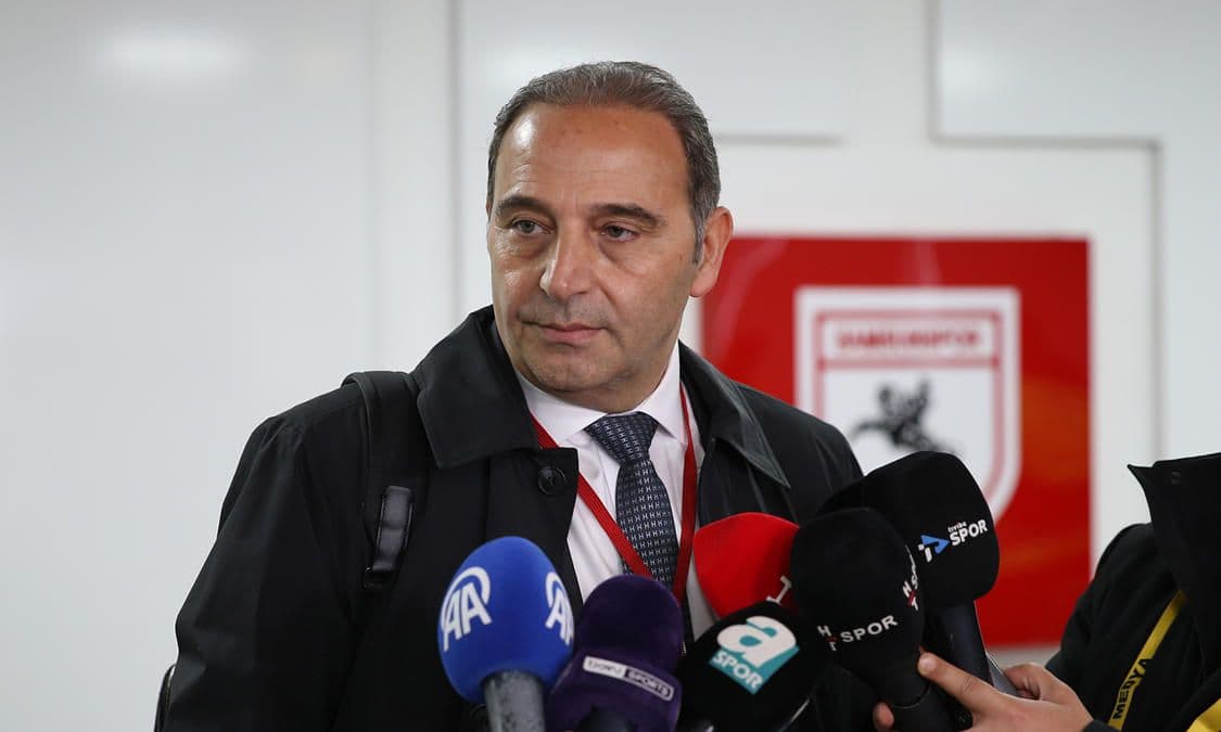 Fuat Çapa: Ligde Herkesle Rekabet Edebileceğimizi Gösterdik, Avrupa'da Başarı Elde Ettik