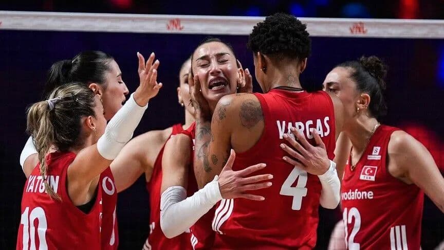 Filenin Sultanları FIVB Milletler Ligi'nde İkinci Kez Şampiyon Oldu