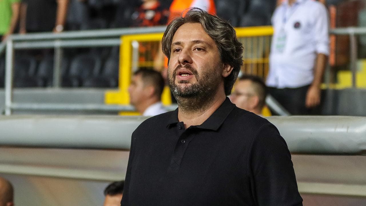 Bursalı Teknik Adam Özhan Pulat, Süper Lig Ekiplerinden Eyüpspor'un Başına Geçti