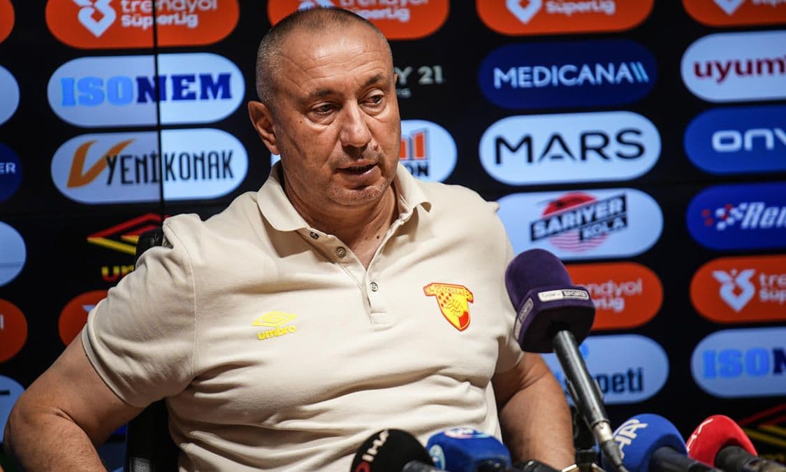 Göztepe Teknik Direktörü Stoilov'dan Mağlubiyet Sonrası Birlik Çağrısı