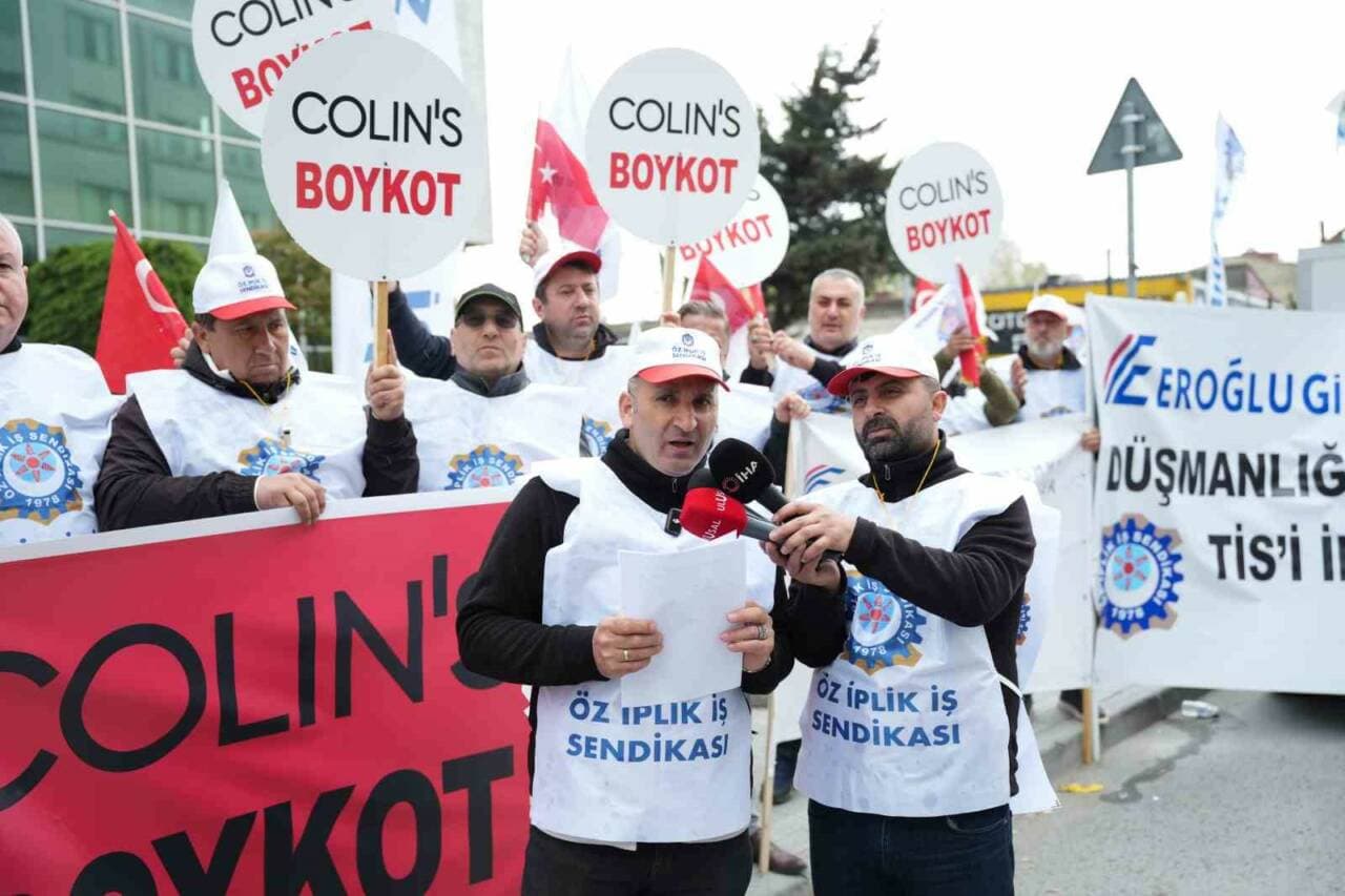 İstanbul'da Colins Fabrikasında Grev Başladı: İşçiler Haklarını Arıyor