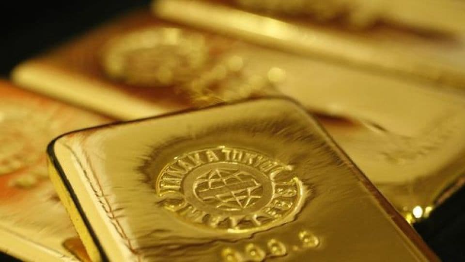 Altın Fiyatları Geriledi: Dolar Güçlenirken Piyasalar Fed ve Jeopolitik Gelişmeleri Bekliyor