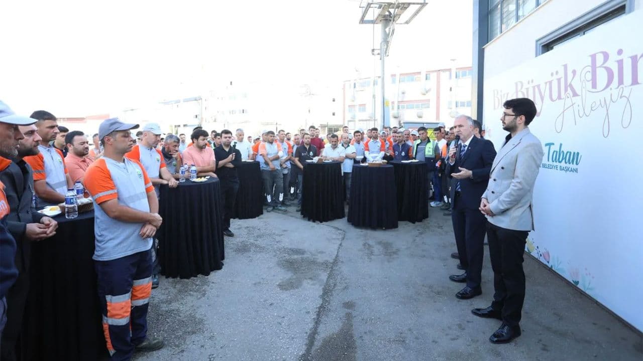 İnegöl Belediye Başkanı Taban, Temizlik İşleri Personeliyle Buluştu