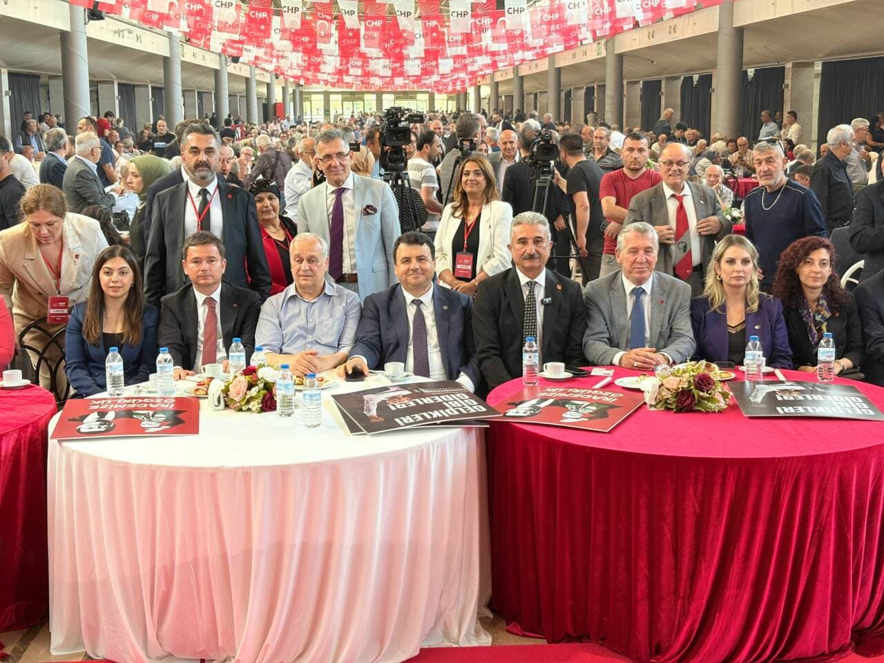 CHP Bursa Teşkilatı Bayramlaştı: İl Başkanı Yeşiltaş'tan Önemli Açıklamalar