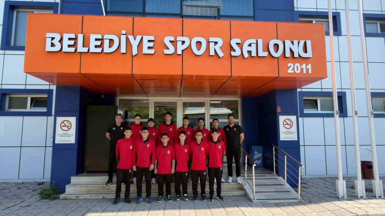 İnegöl Belediyespor'un Midi Erkekler Türkiye Şampiyonası Final Grubu Belli Oldu