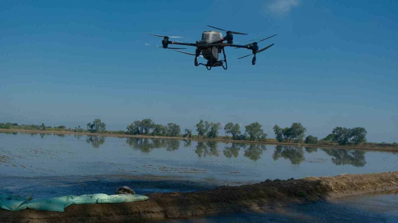 Bursa Karacabey'de Çeltik Ekiminde Teknolojik Dönüşüm: Drone Kullanımı Yaygınlaşıyor