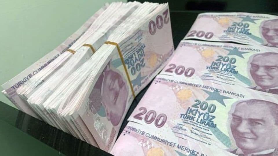 Kamu Bankalarında Kredi Düzenlemesi: Yönetim Kurulu Üyelerinin İkinci Derece Akrabaları da Kapsama Alındı