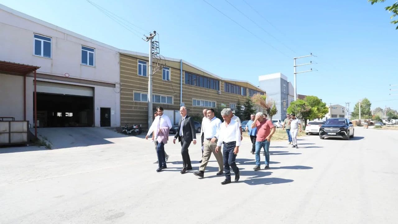 İnegöl'de Ulaşımı Rahatlatacak Yol Çalışması Tamamlandı