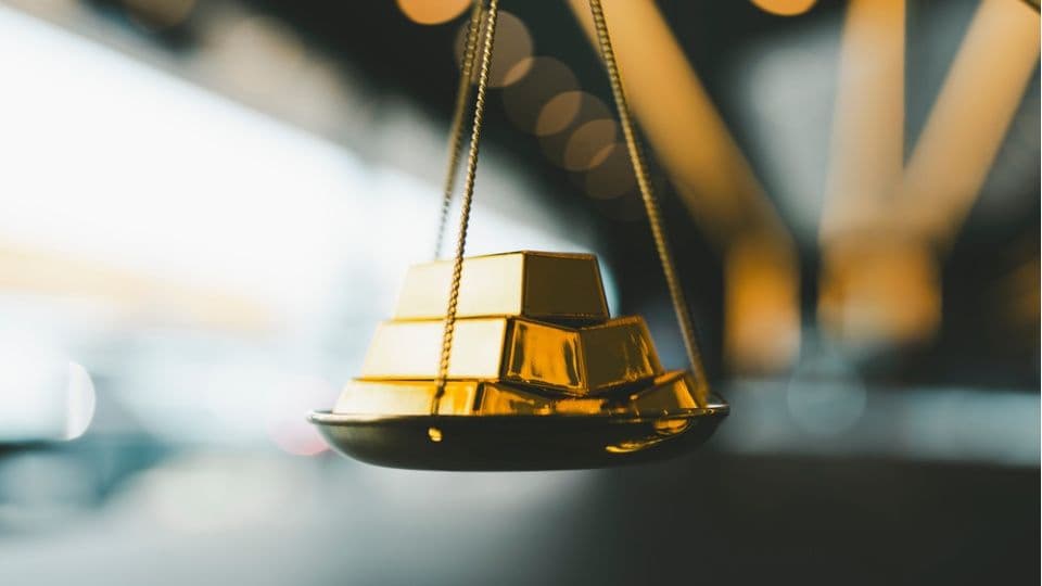 Altın Fiyatları Doların Zayıflamasıyla Üçüncü Haftadır Yükseliyor