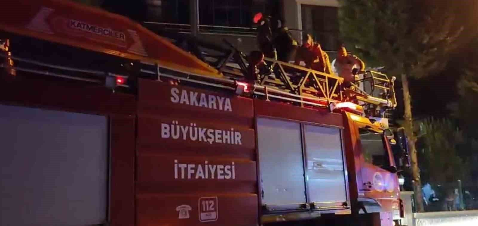 Sakarya Karasu'da Bebek Arabası Kundaklayan Şüpheli Yakalandı