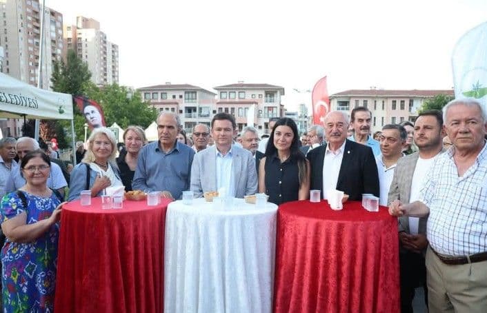 Bursa Osmangazi'de Prof. Dr. Lale Karabıyık Anısına Park Açıldı