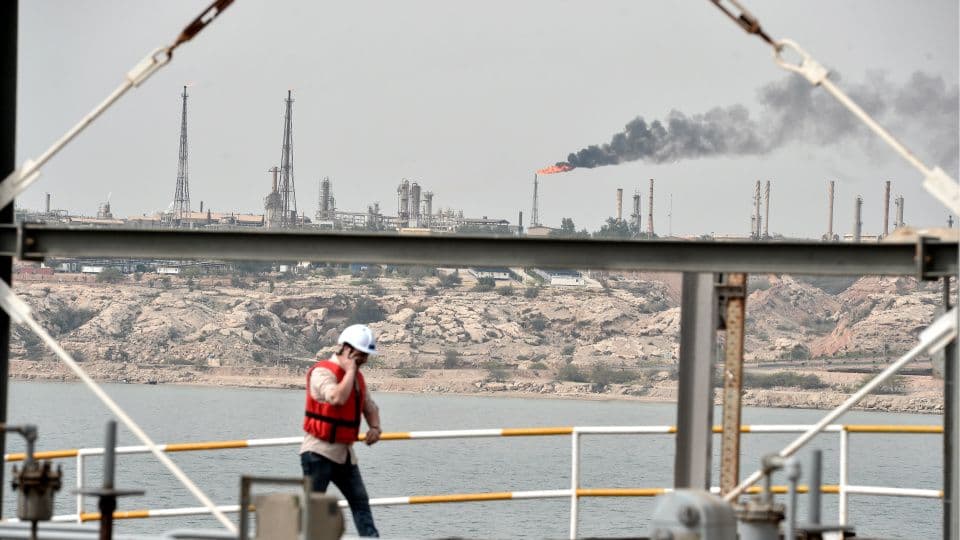 Küresel Petrol Piyasalarının Kilit Noktası: Hark Adası