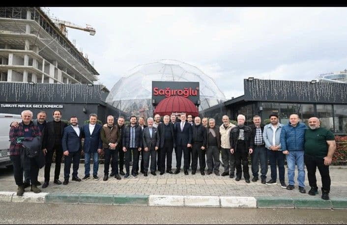 Bursa Siyasetinin Eski Gençlik Kolları, BTSO Başkanı İbrahim Burkay'ı Ağırladı